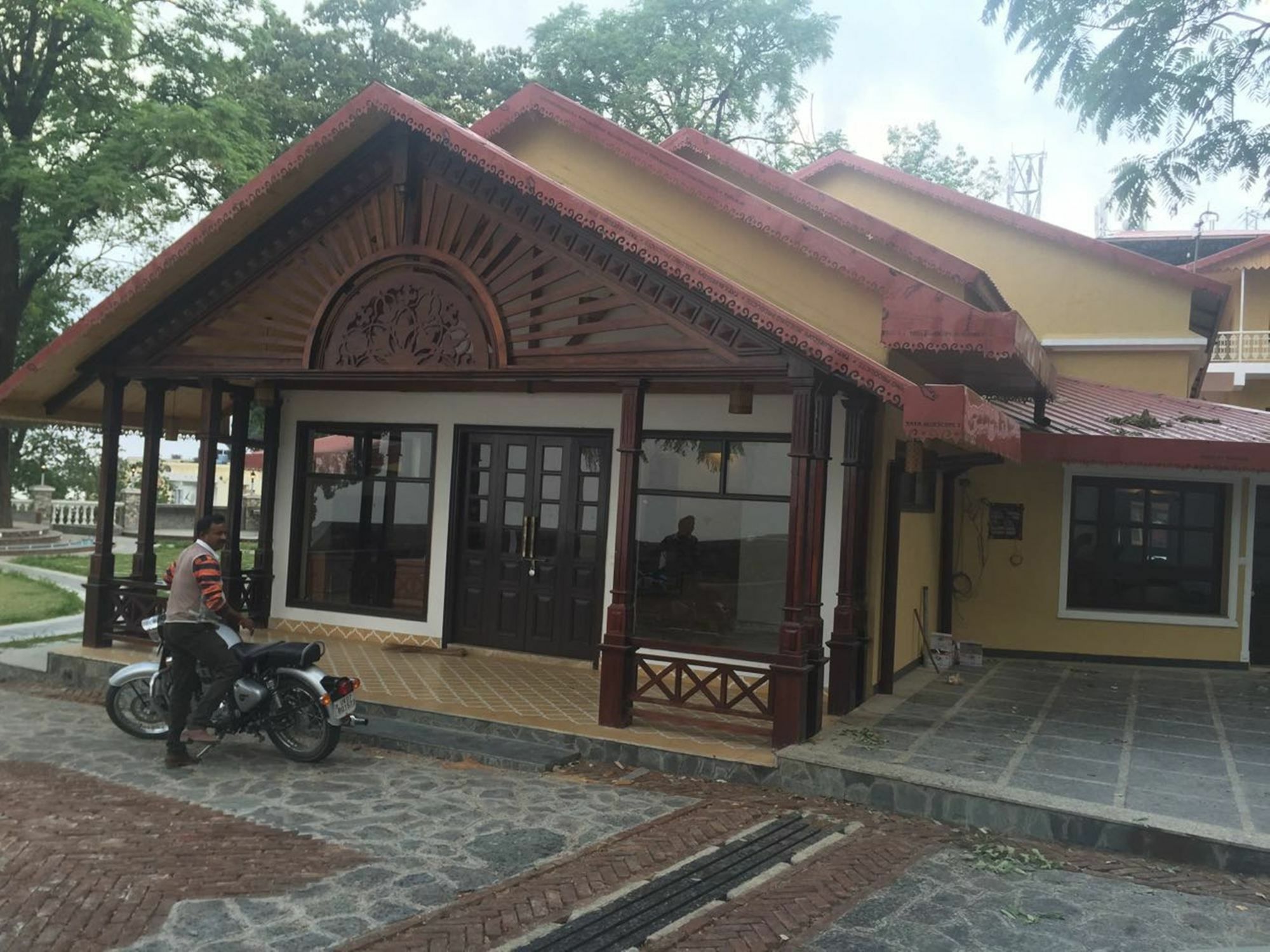 Treebo Trend Royal Mansion Ξενοδοχείο Mussoorie Εξωτερικό φωτογραφία